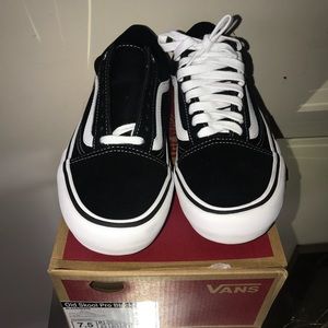 Men Vans